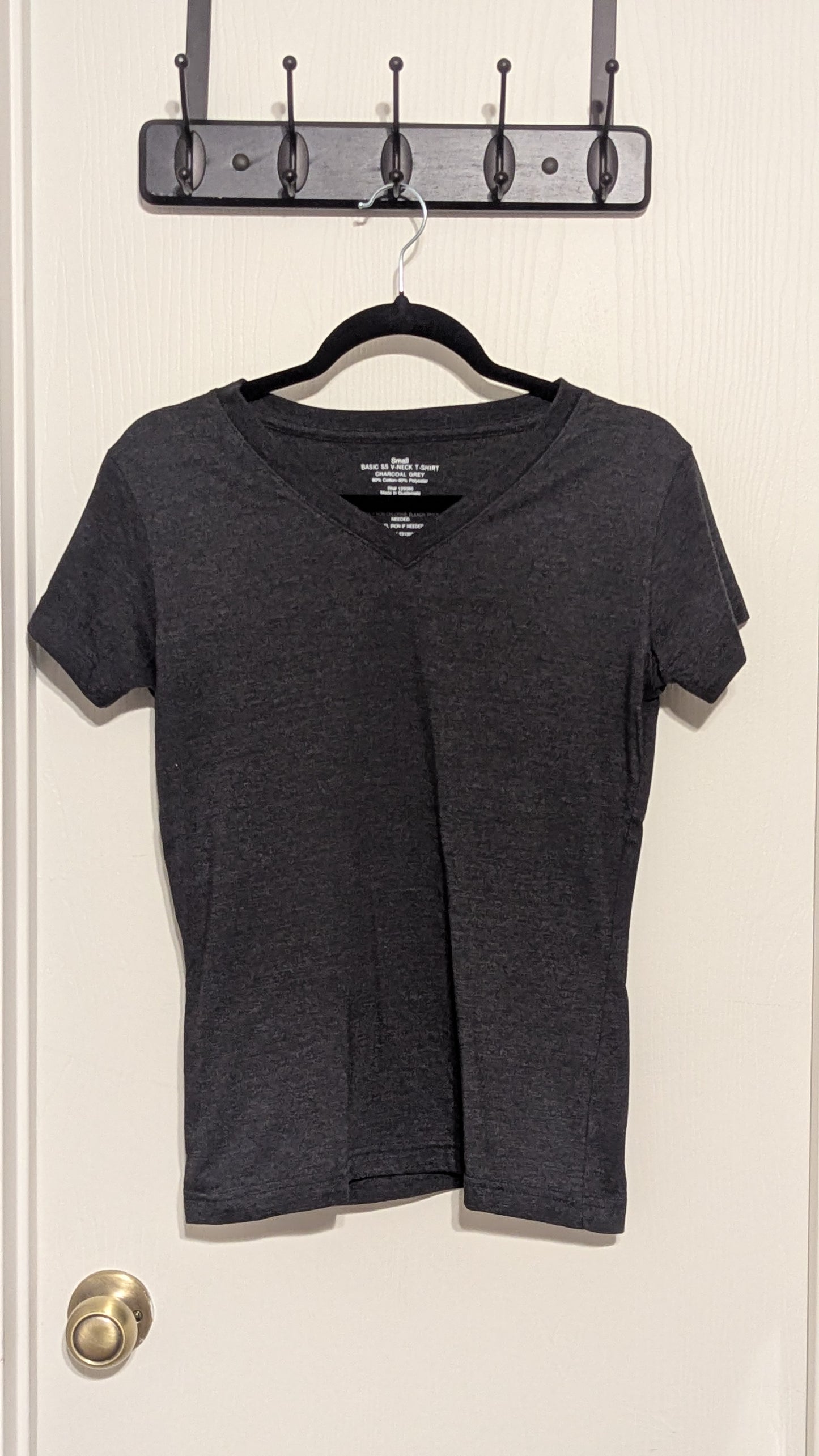 Blanks- ADULT Charcoal Grey V-Neck Shirt (60% Cotton 40% Polyester)