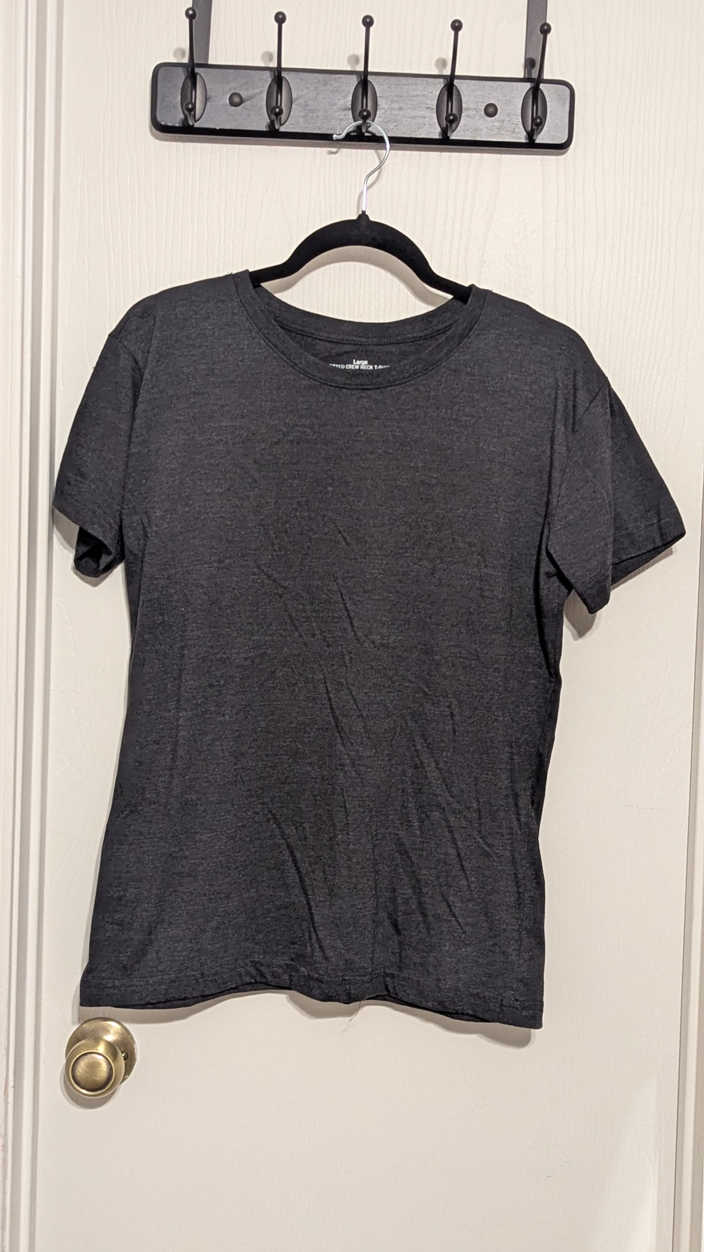 Blanks-ADULT Charcoal Grey Fitted Crew Neck T-Shirt (60% Cotton 40% Polyester)