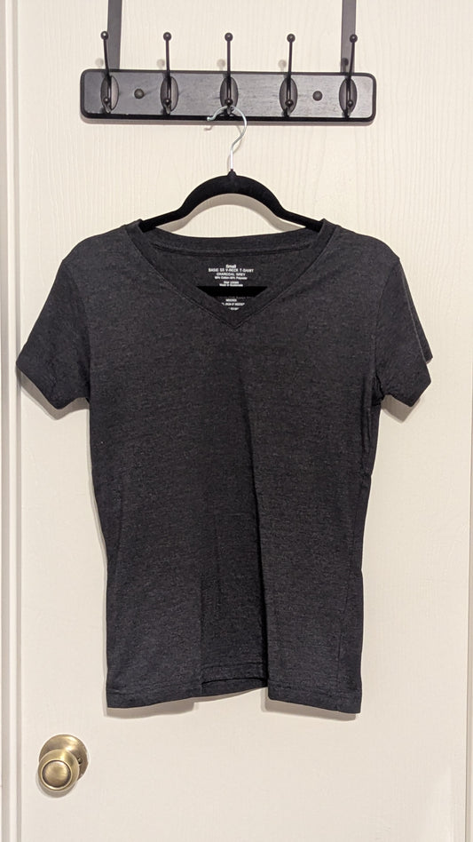 Blanks- ADULT Charcoal Grey V-Neck Shirt (60% Cotton 40% Polyester)